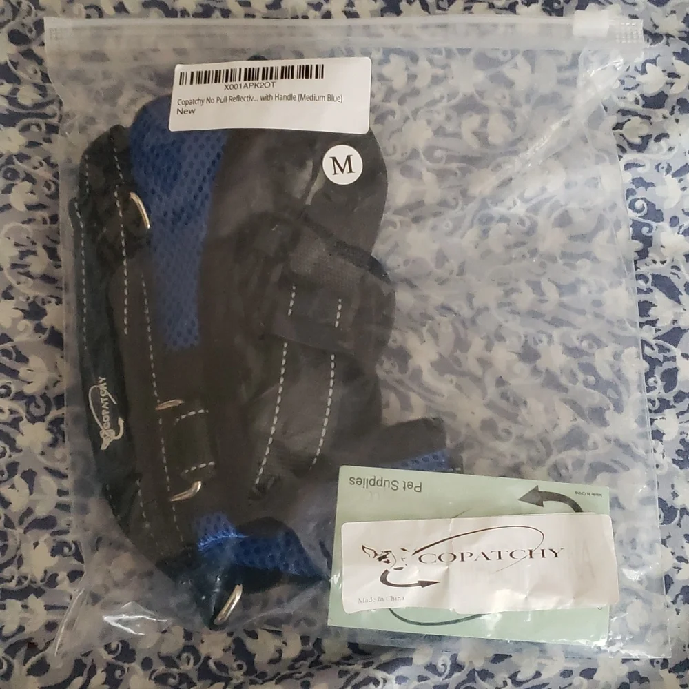 NIB Copatchy Medium No Pull Reflective Dog Harness
